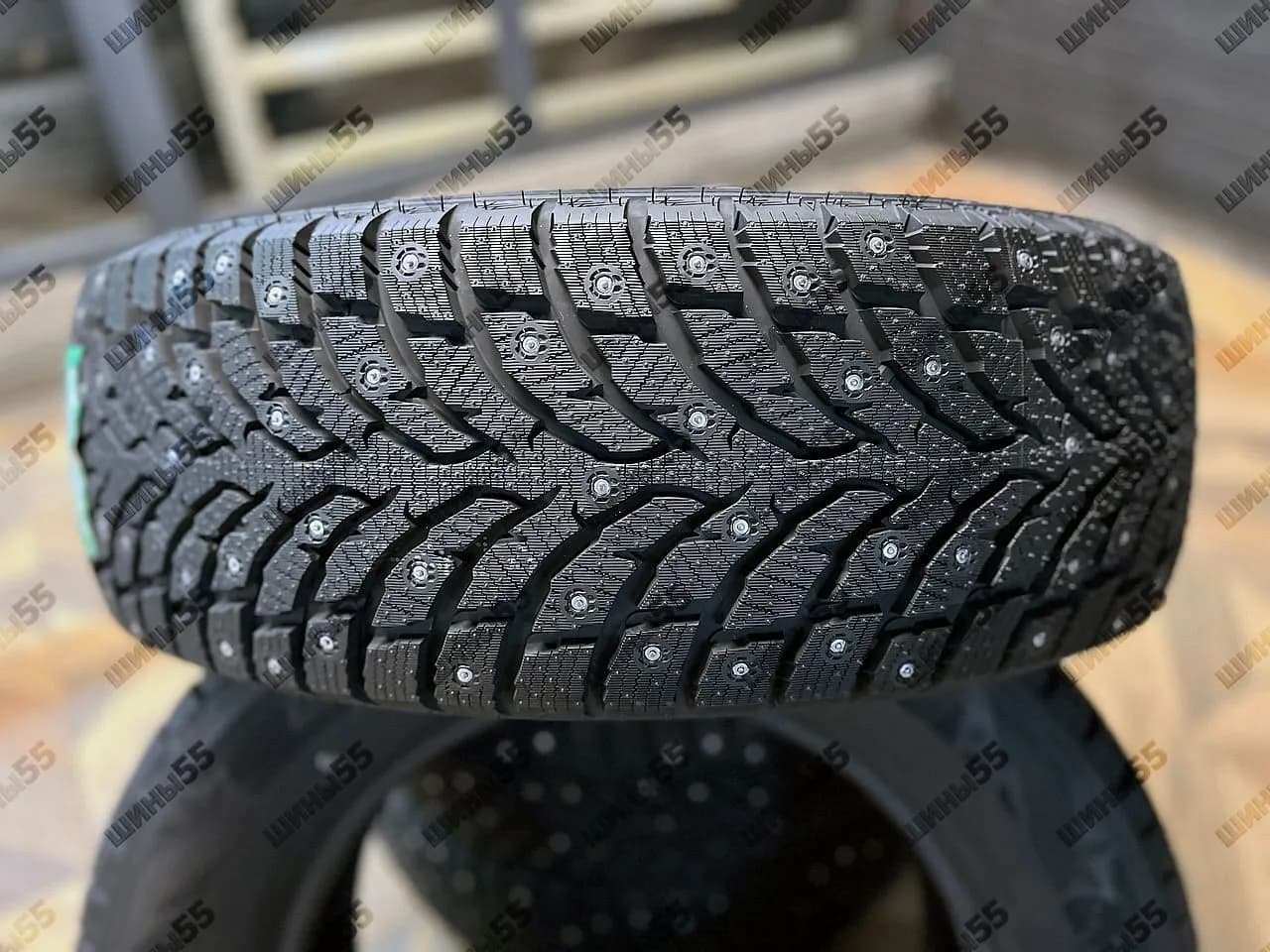 235/65R17 Landspider Arctictraxx (108T)