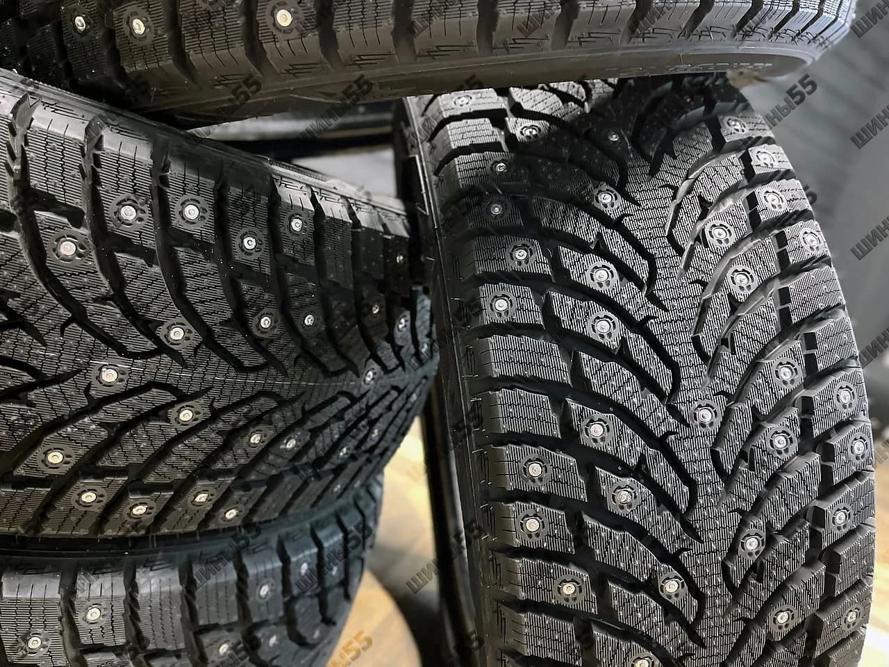 215/55R17 Landspider Arctictraxx (98T)