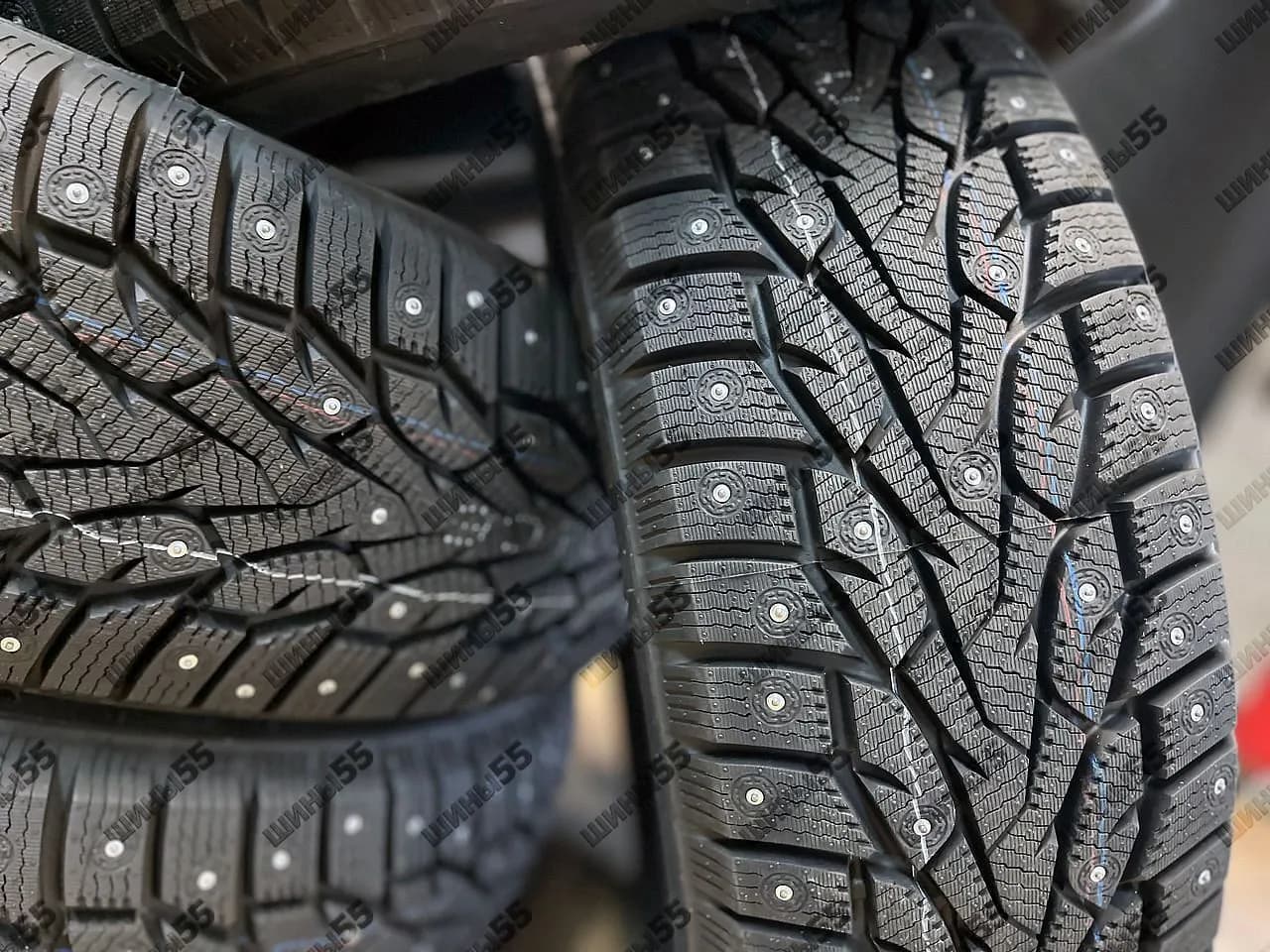 225/65R17 Sonix Winter X Pro Studs 77 (106T)