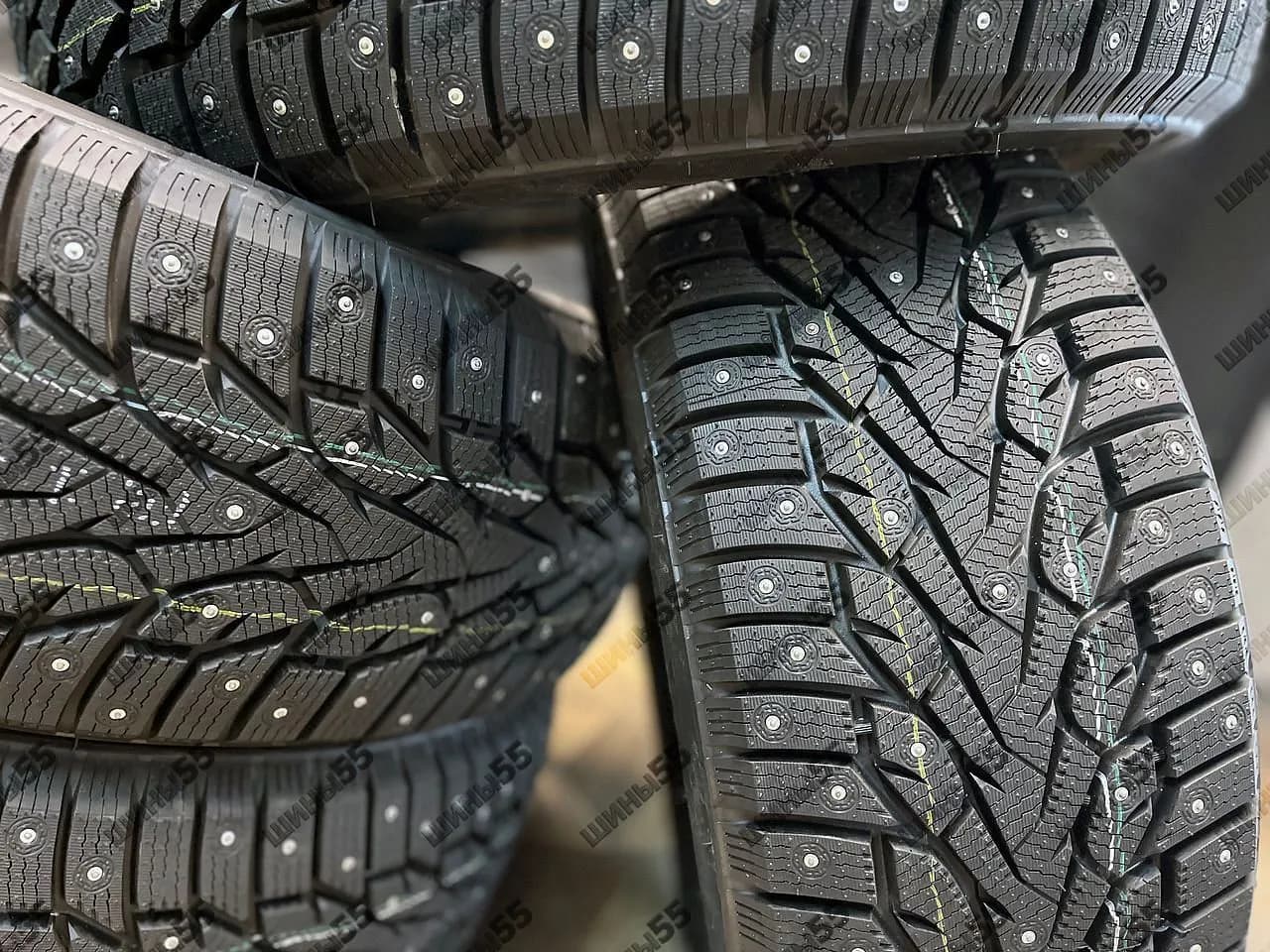 245/55R19 Sonix Winter X Pro Studs 77 (107T)