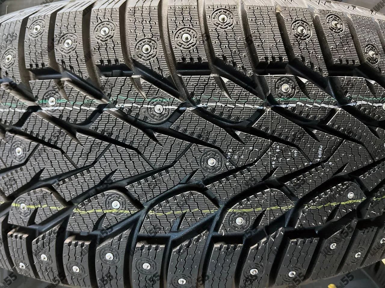 245/55R19 Sonix Winter X Pro Studs 77 (107T)