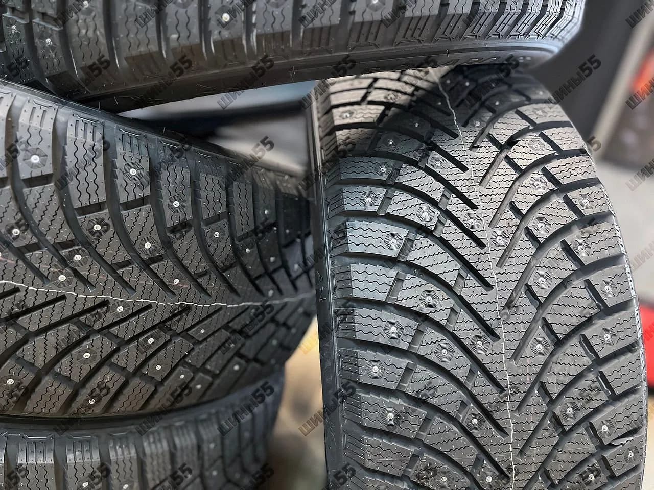 265/50R20 Fortune Polaro Ice (111T)