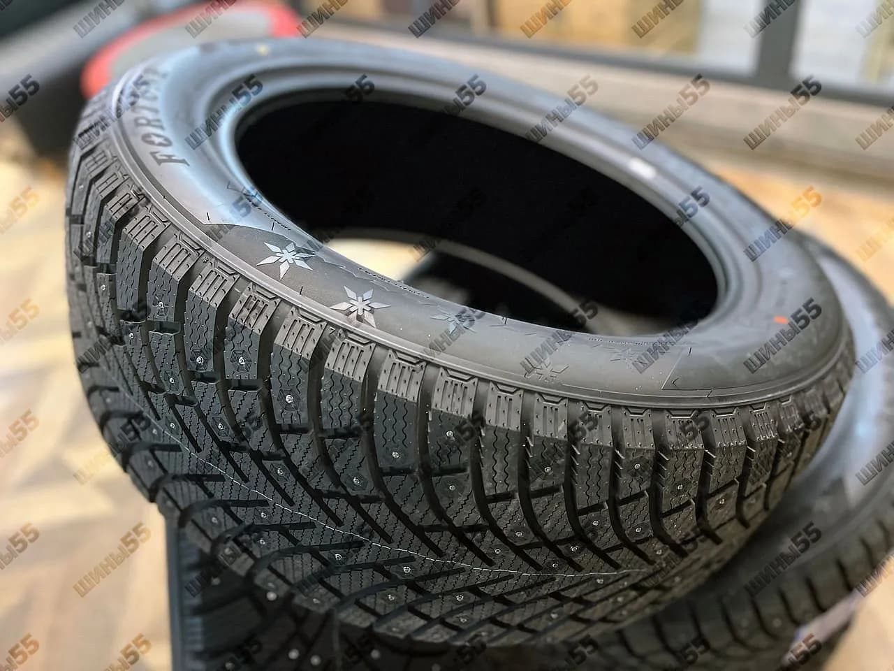 265/50R20 Fortune Polaro Ice (111T)