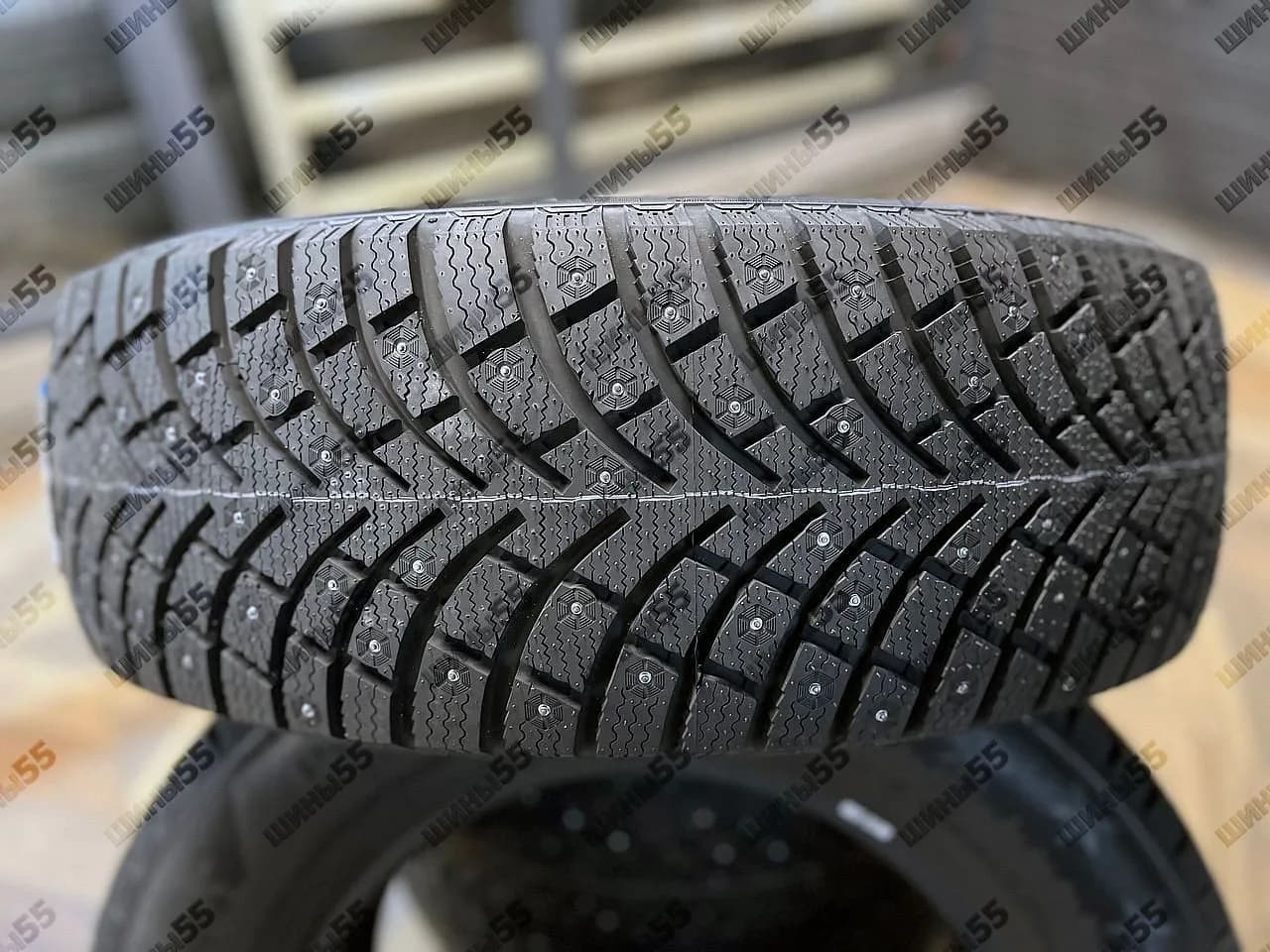 235/65R17 Fortune Polaro Ice (108T)