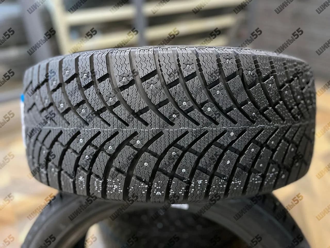 225/45R18 Fortune Polaro Ice (95T)