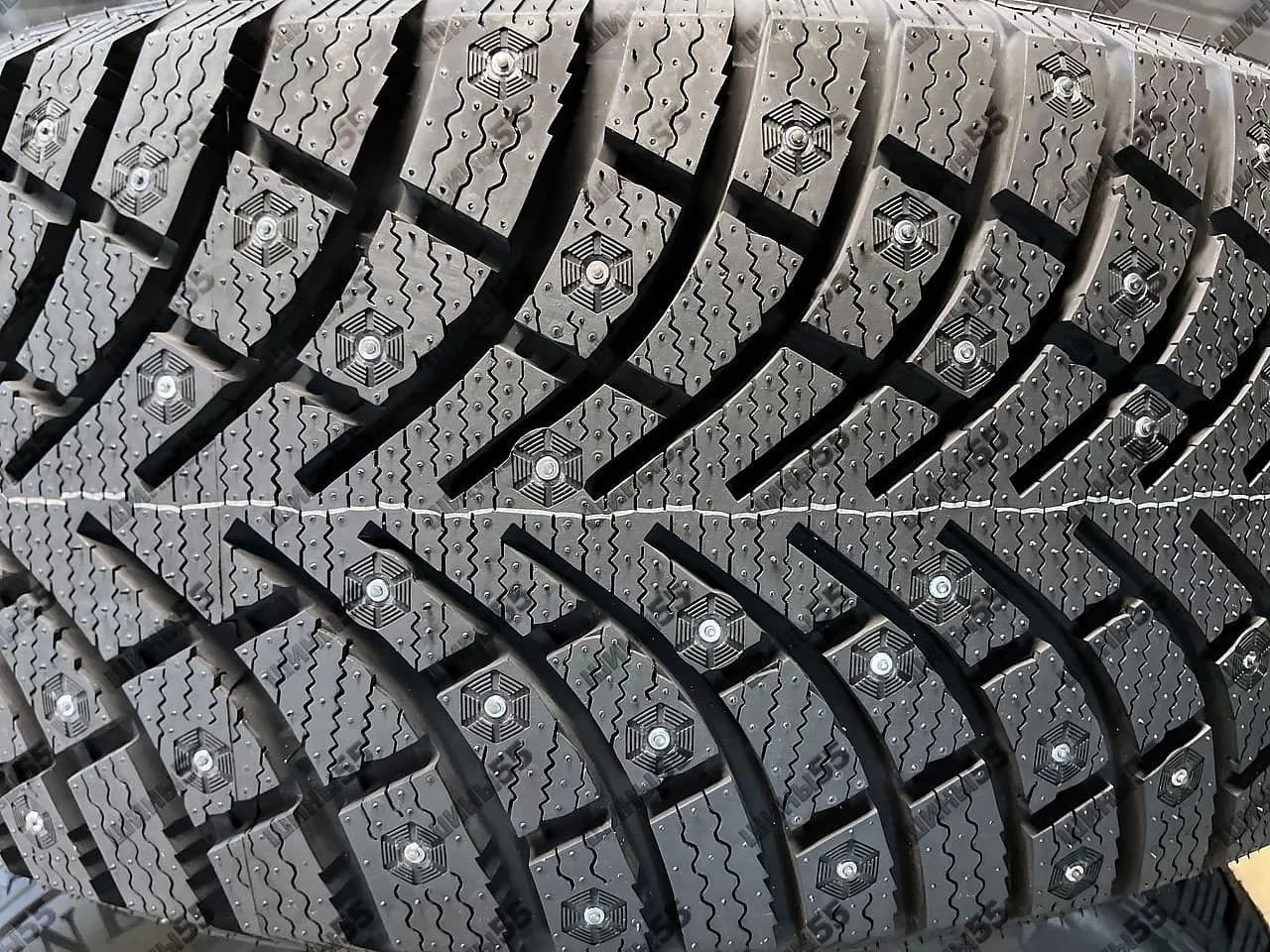 235/55R19 Fortune Polaro Ice (105T)