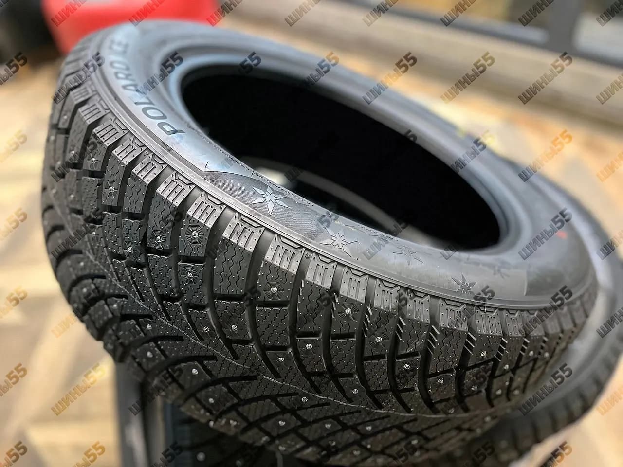 225/55R18 Fortune Polaro Ice (102T)