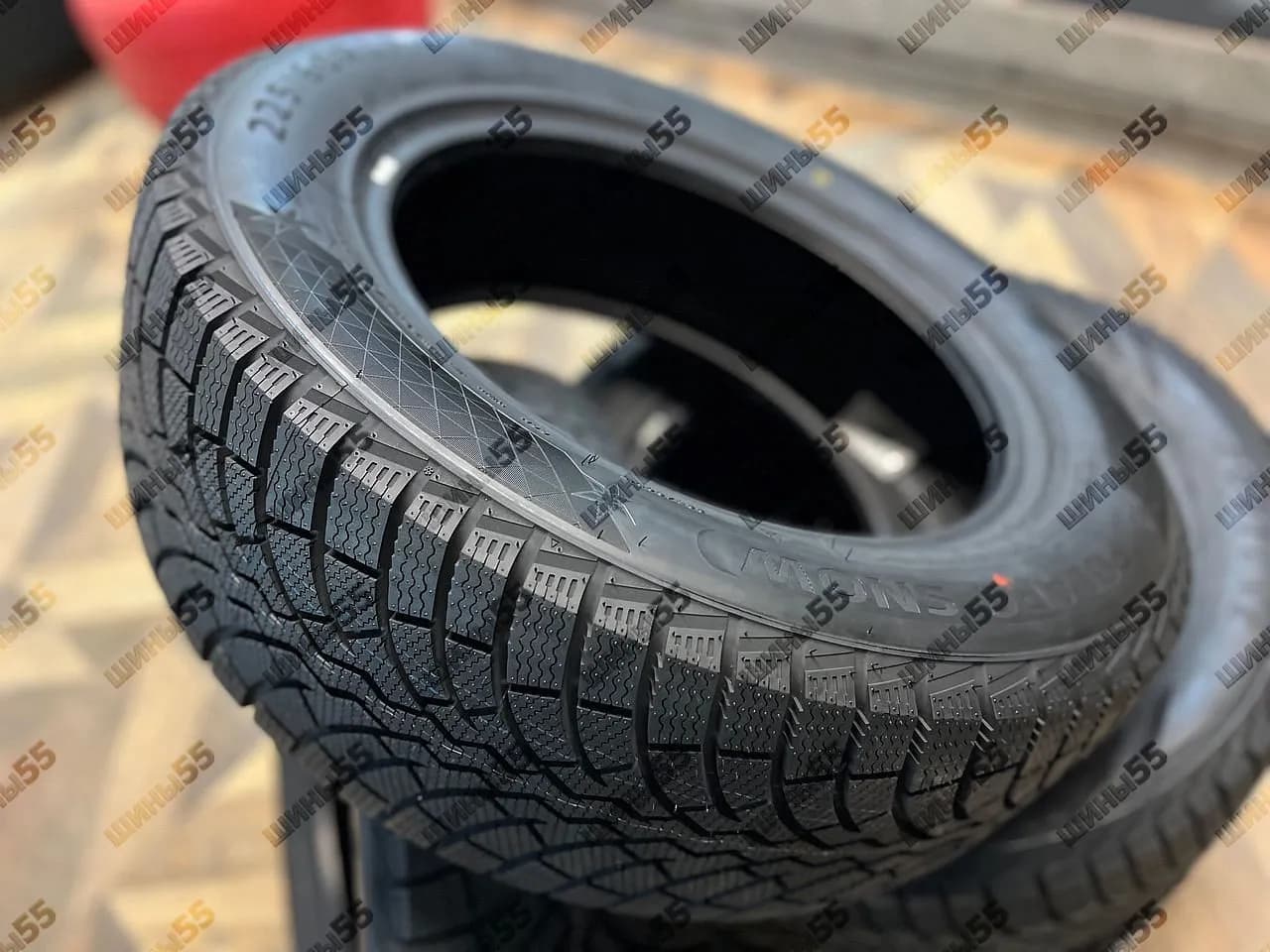 225/60R17 Fortune Polaro Snow (99H)