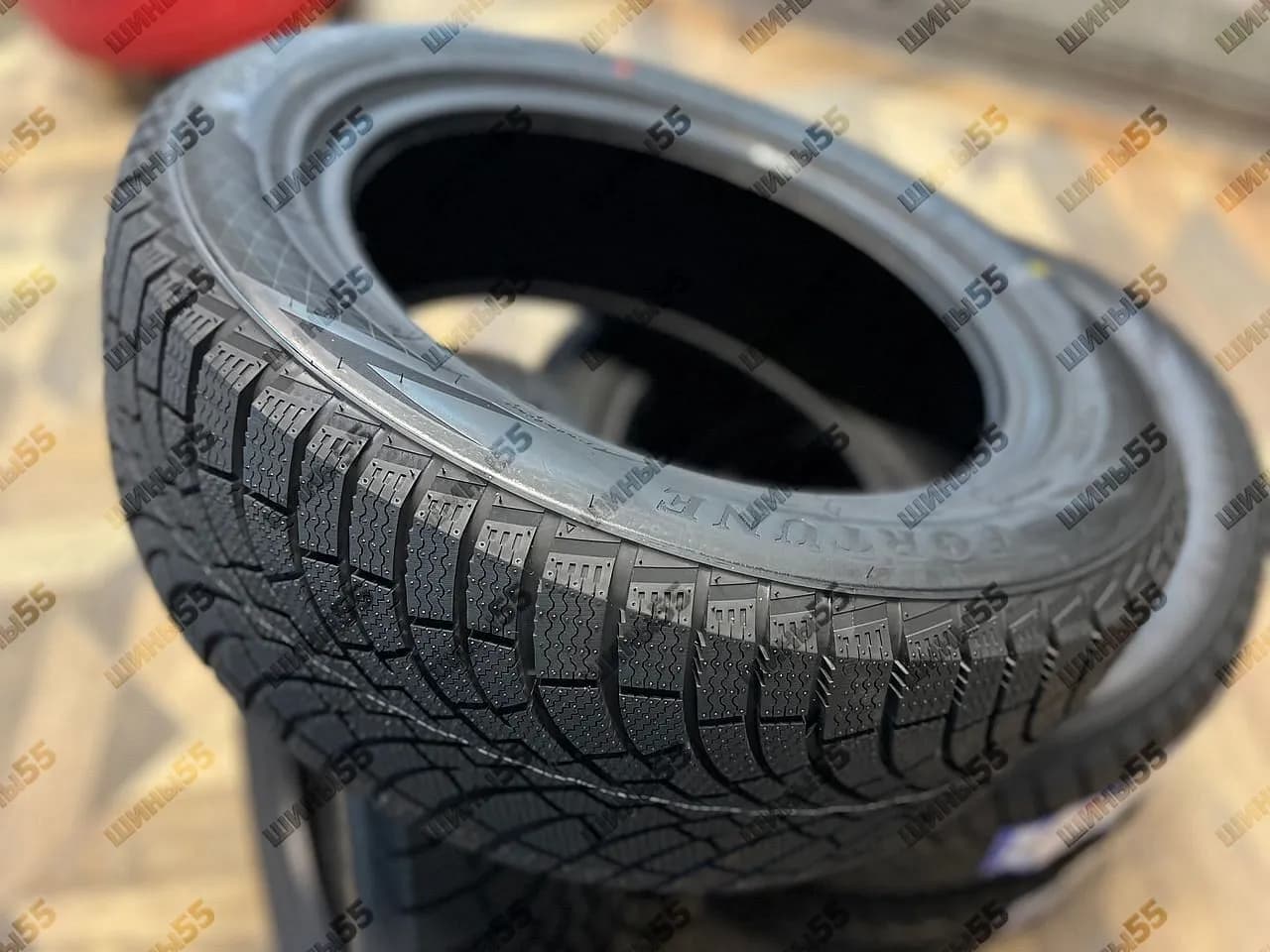 205/55R16 Fortune Polaro Snow (94H)