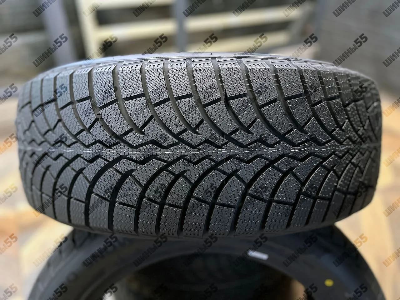 215/55R18 Fortune Polaro Snow (99H)