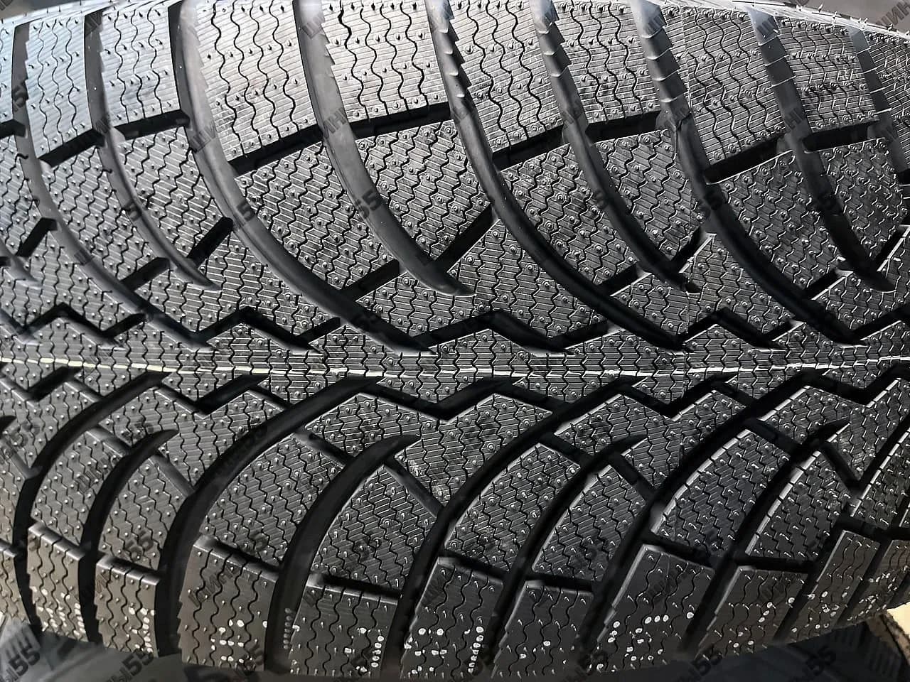 235/65R17 Fortune Polaro Snow (108T)