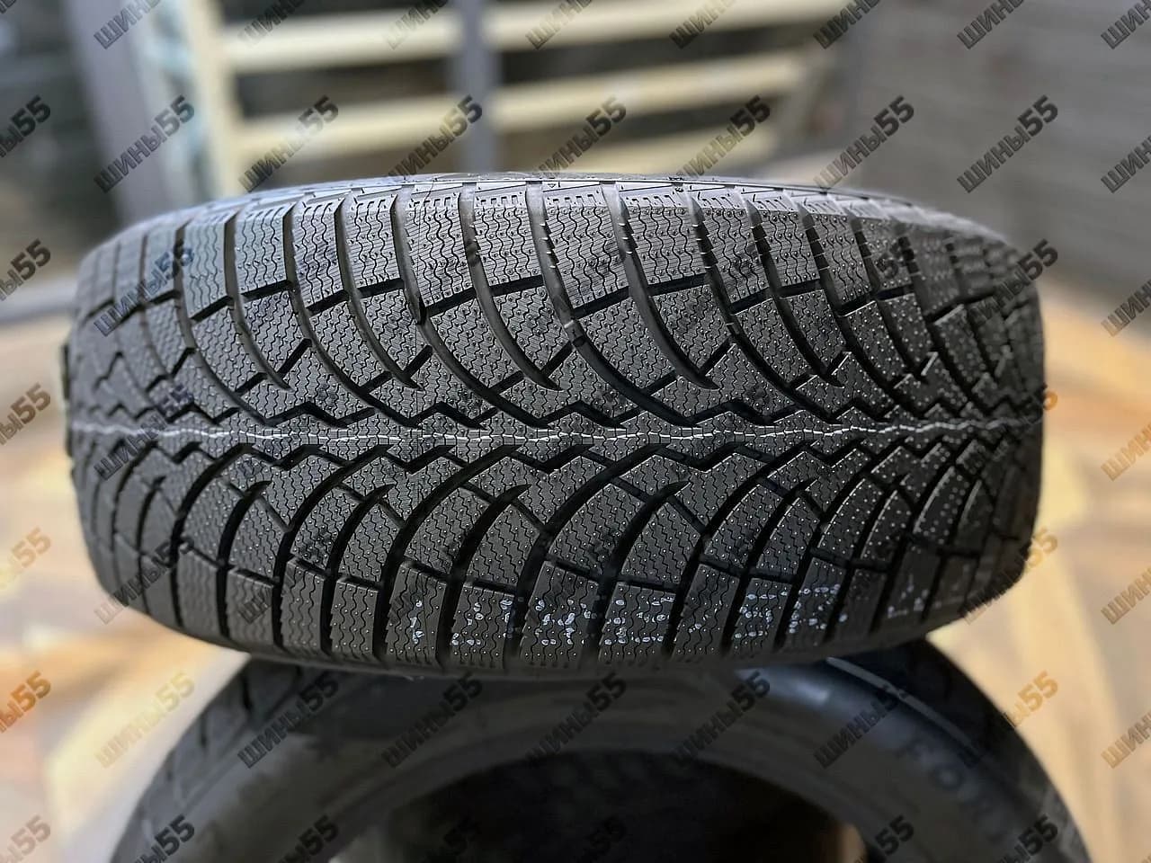 215/55R17 Fortune Polaro Snow (94H)