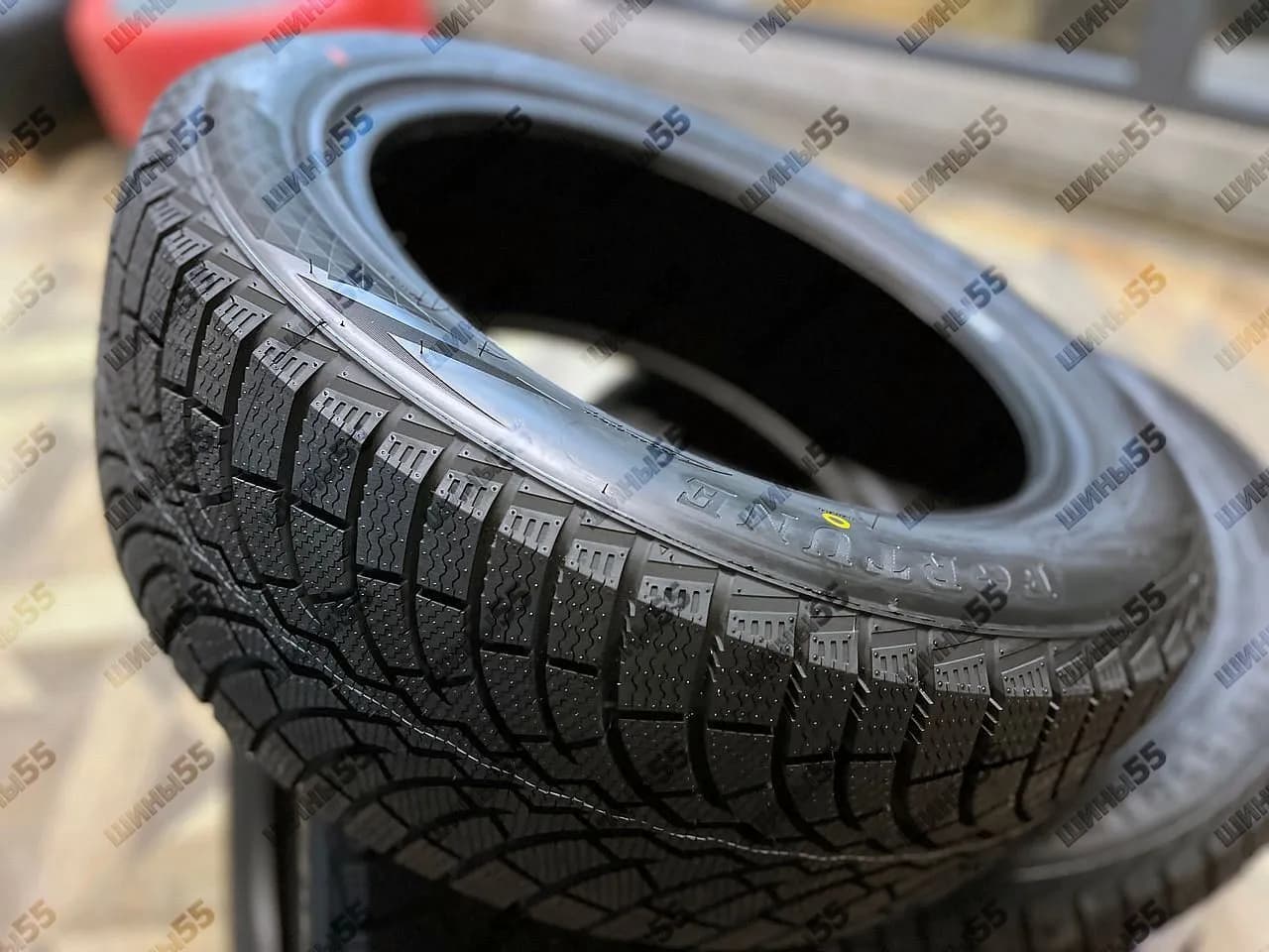 215/55R17 Fortune Polaro Snow (94H)