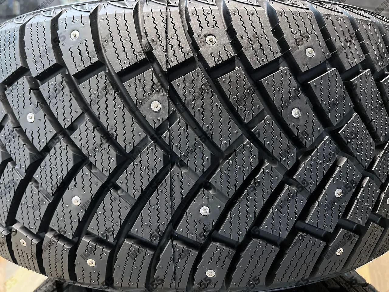 225/45R17 LingLong Leao Winter Defender Grip (94T)