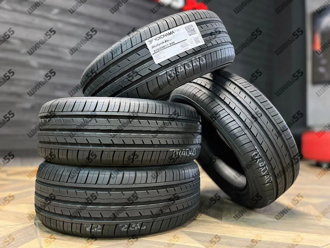 215/55R17 Yokohama BluEarth-Es ES32 (94V)