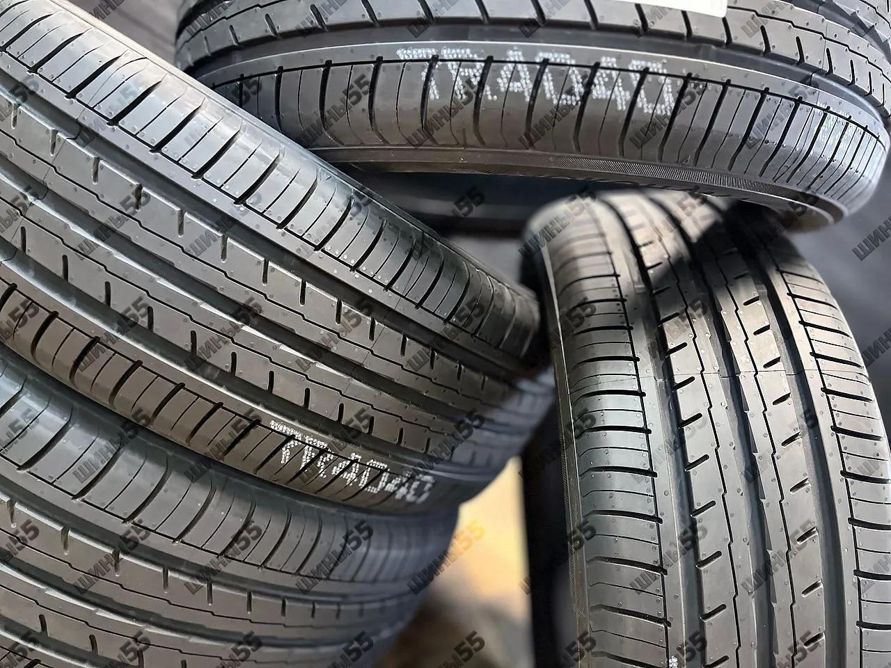 215/55R17 Yokohama BluEarth-Es ES32 (94V)