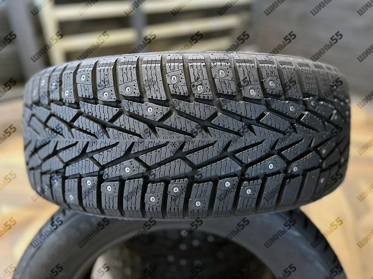 155/80R13 Ikon Character Ice 7 (79T)