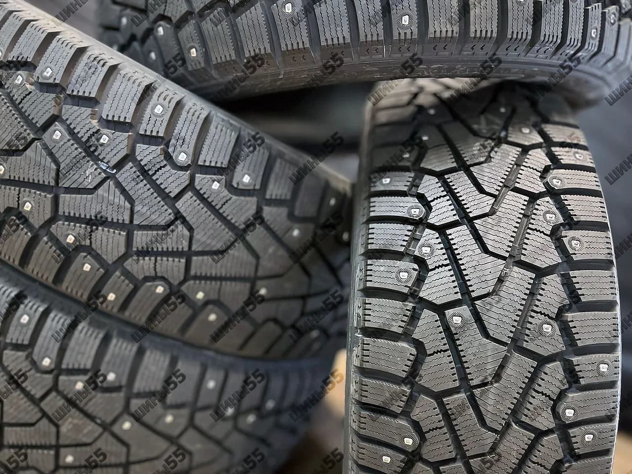 225/55R18 Pirelli Ice Zero (102T)