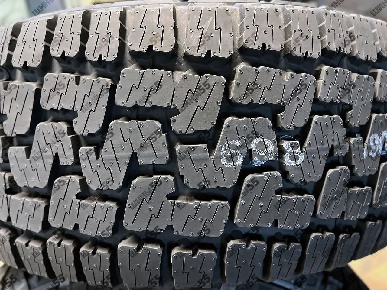 235/65R17 Pirelli Scorpion All Terrain plus (108H)