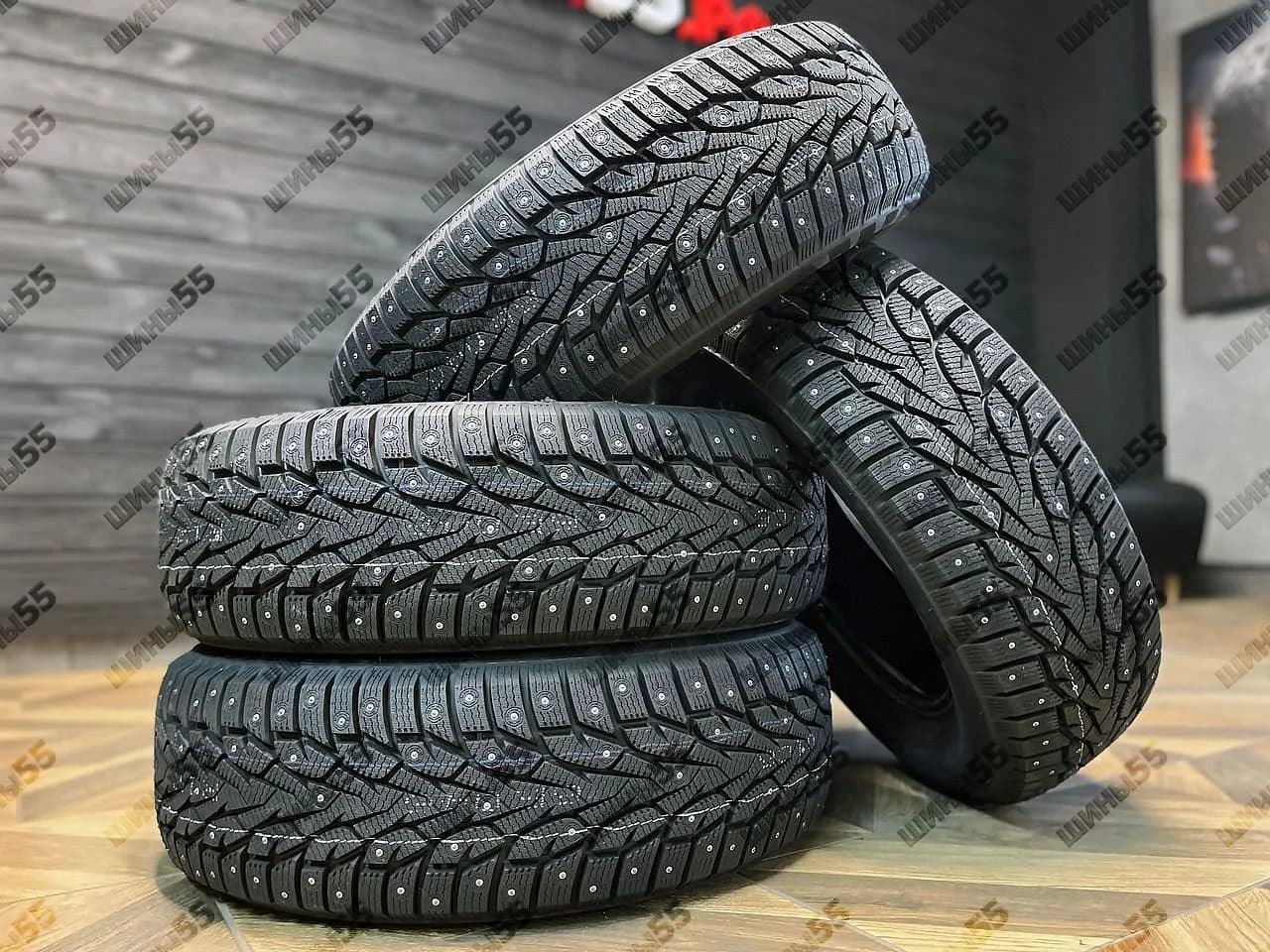 225/60R17 Sonix Winter X Pro Studs 77 (103T)