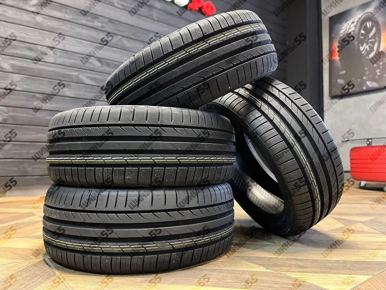 245/35R19 Tracmax X-Privilo TX3 (93Y)