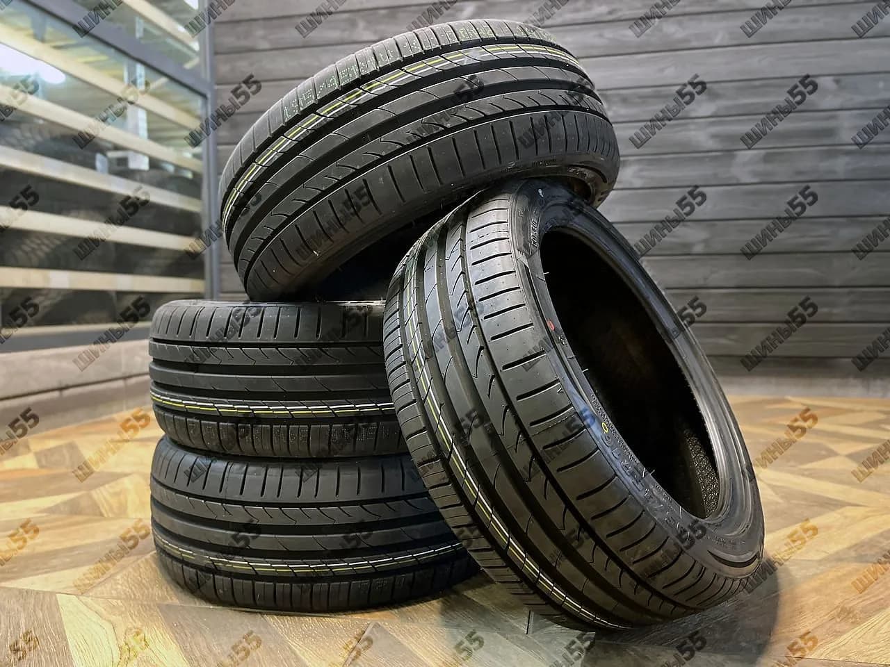 245/35R19 Tracmax X-Privilo TX3 (93Y)