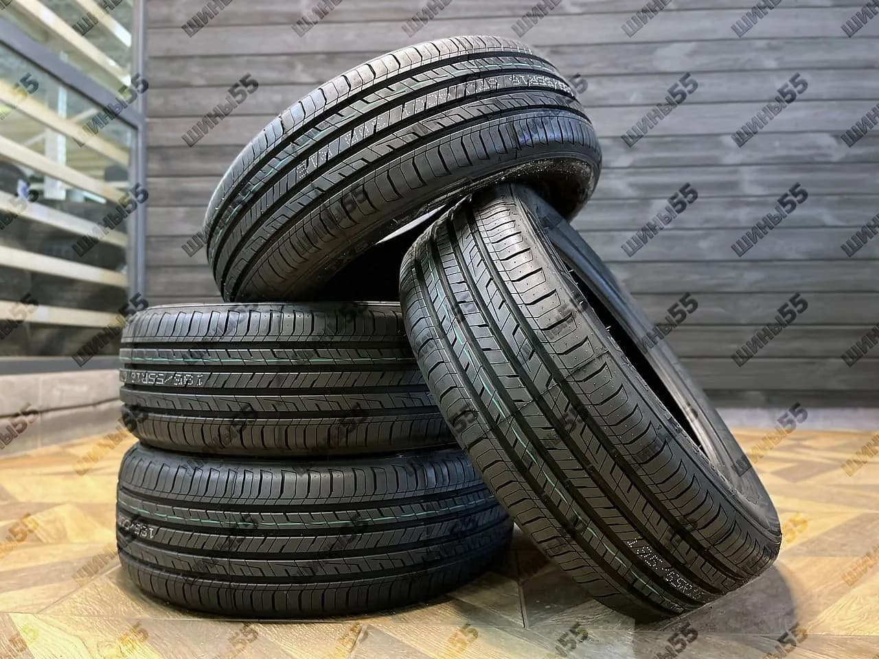 165/70R14 Tracmax X-Privilo TX5 (81T)